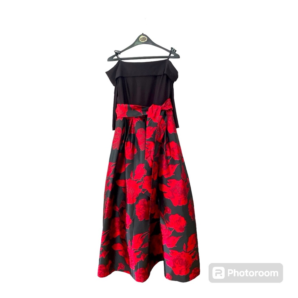 Jessica Howard Long Sleeve Dress